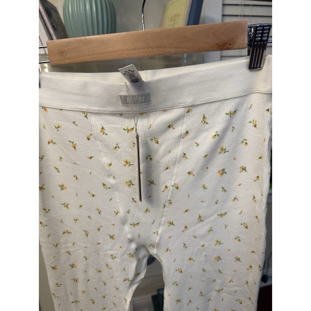 Skims Pajama Leggings Pants  Floral Stretch Women's Sz Medium NWT New  Elastic